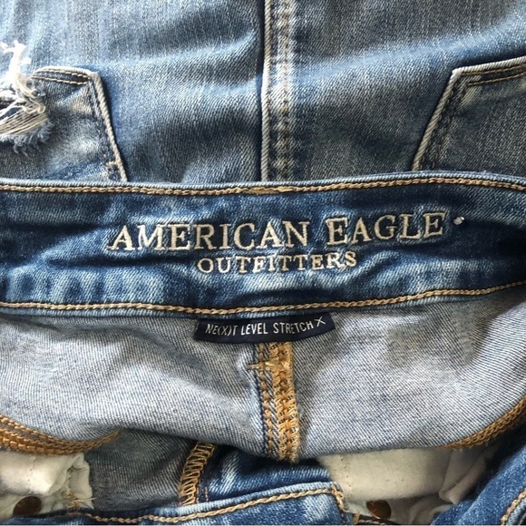 AMERICAN Eagle Size 2 Distressed Denim Skirt - Picture 4 of 5